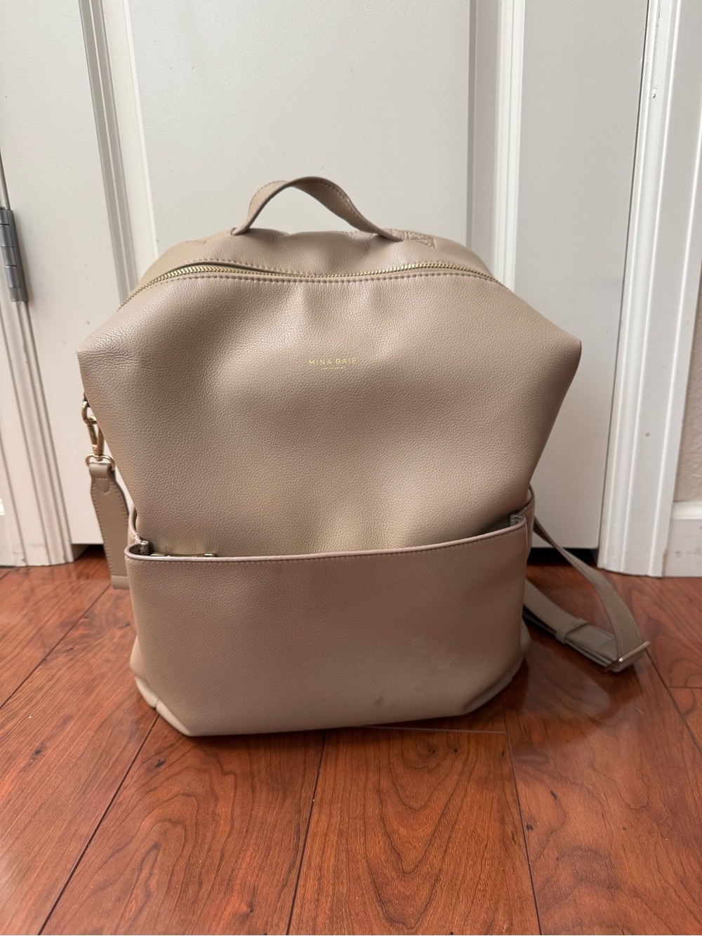 Mina Baie Stevie Diaper Bag Full Sand/Gold *Broken Zipper*
